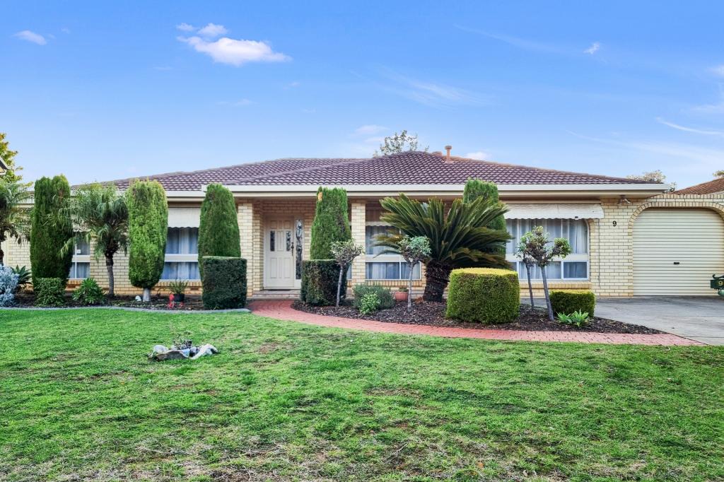 9 Peaceful Ct, Campbelltown, SA 5074