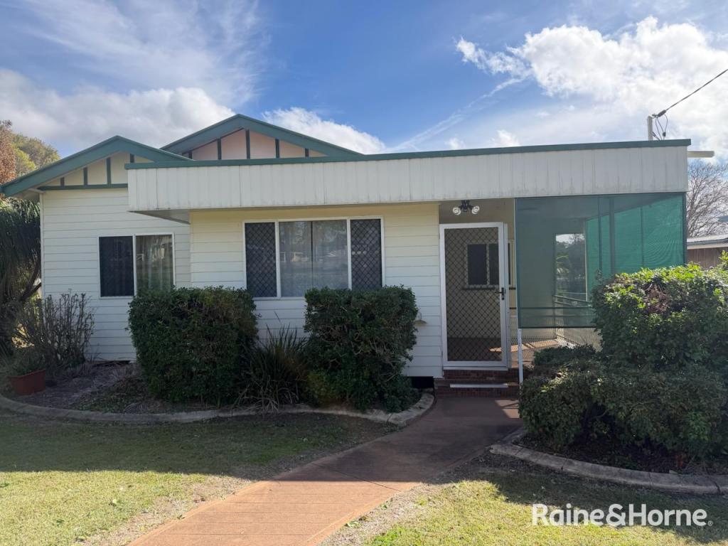 89 Haly St, Wondai, QLD 4606