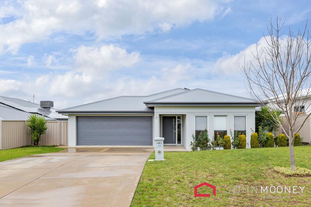 11 Mullagh Cres, Boorooma, NSW 2650