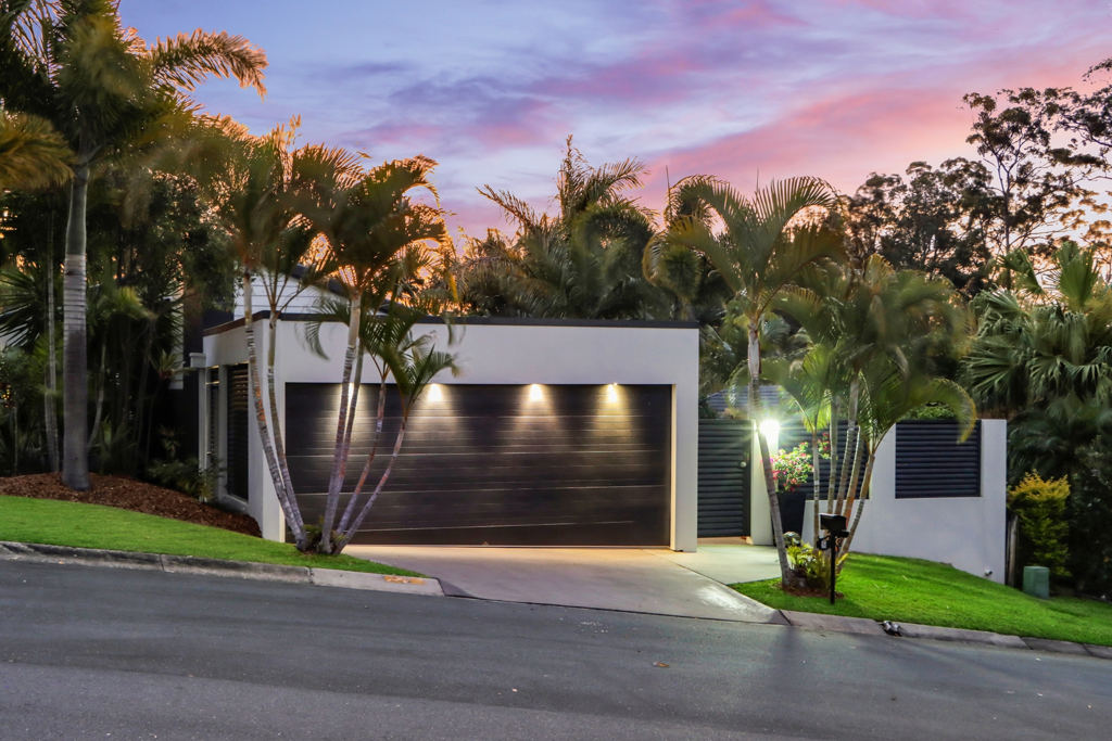 2 Henley Ct, Robina, QLD 4226