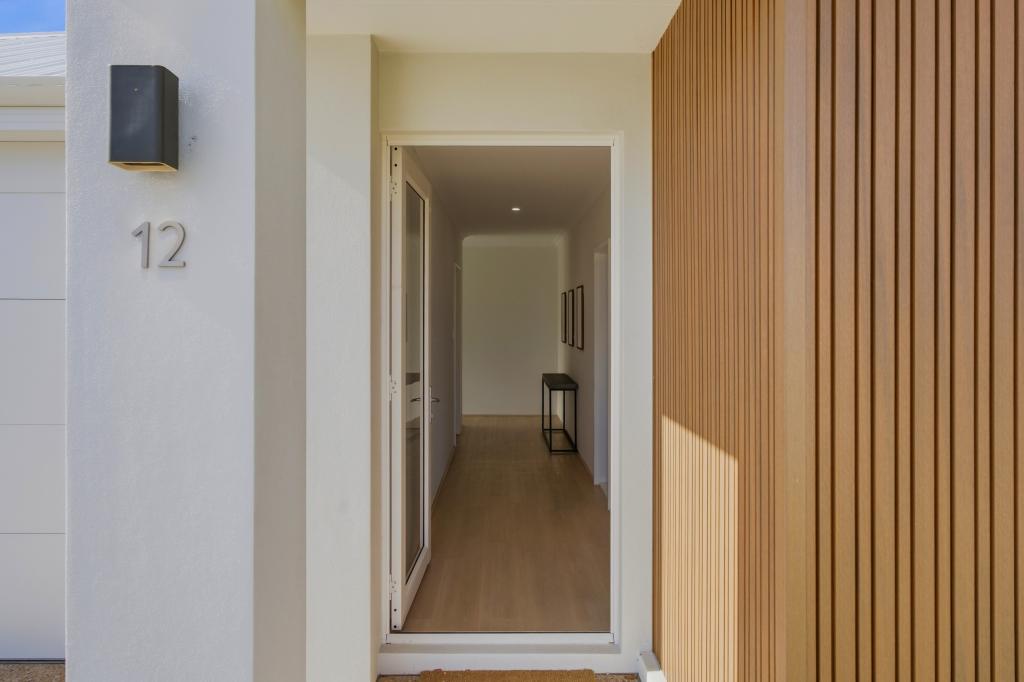 12 Sheshan Rd, Dunsborough, WA 6281