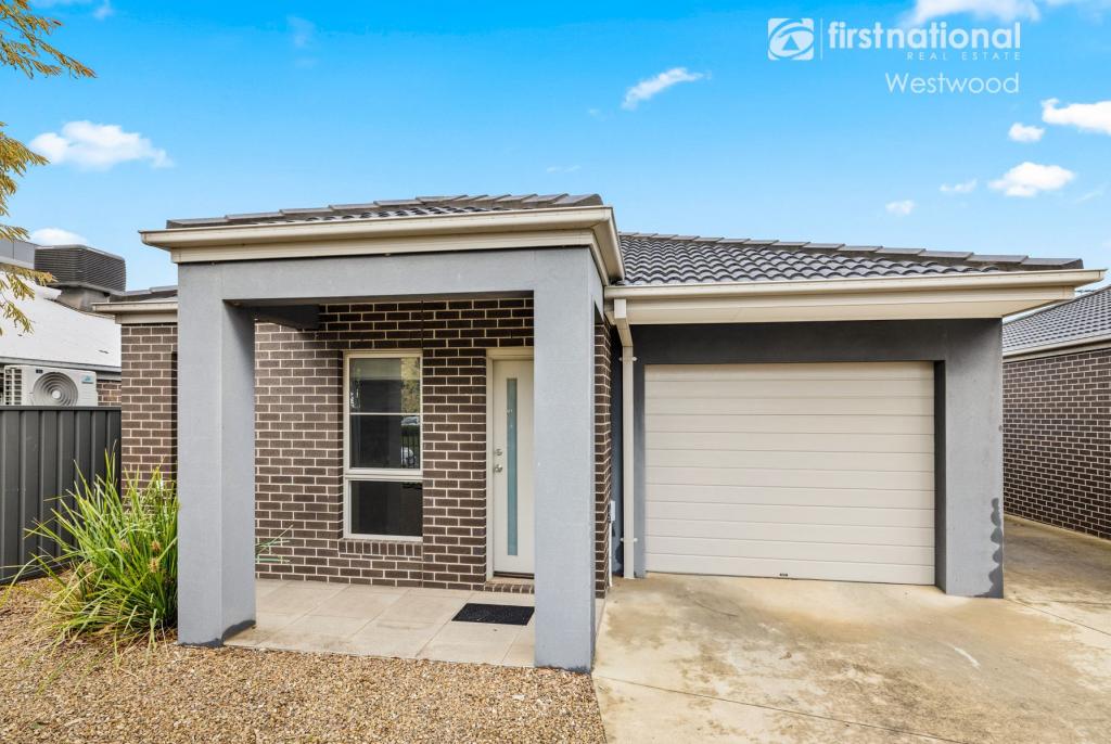 1/17 Manor Lakes Bvd, Manor Lakes, VIC 3024