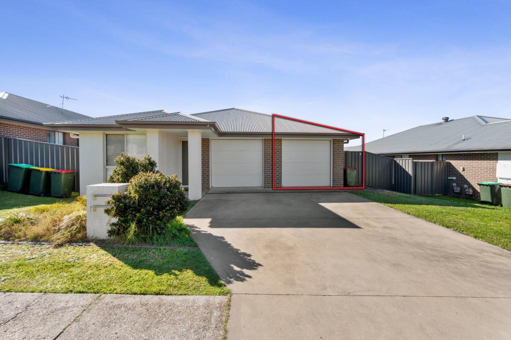 2/11 Nairn Ave, Heddon Greta, NSW 2321