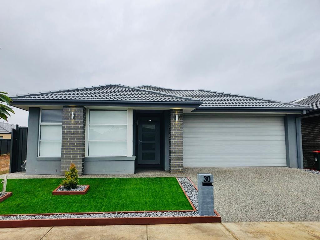 30 Centurion Ave, Tarneit, VIC 3029