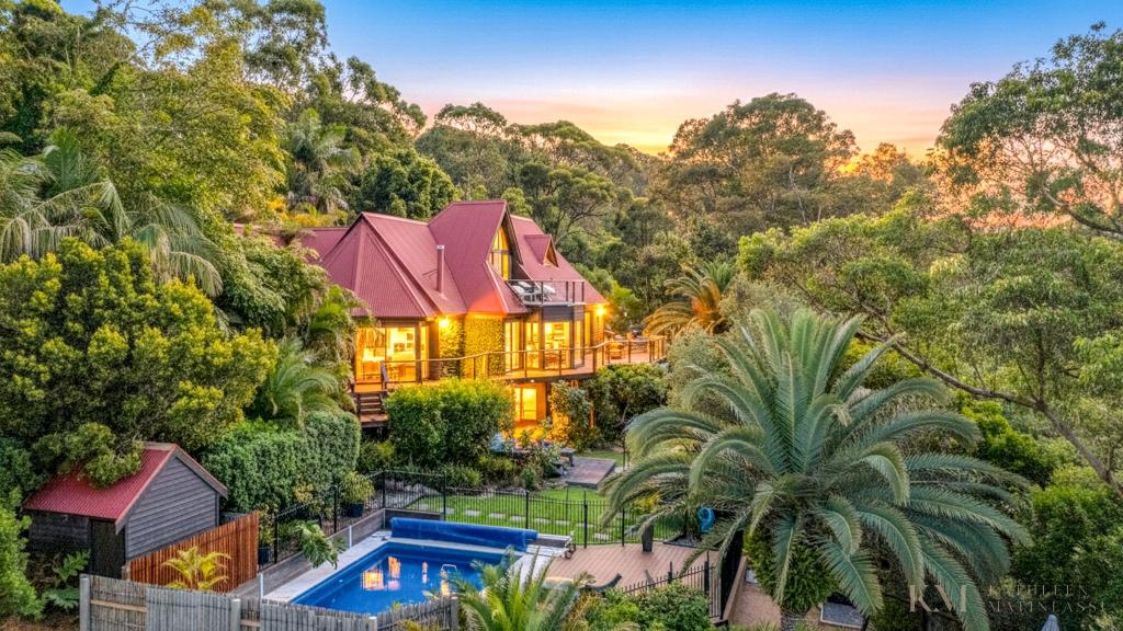 16 WINTERLAKE RD, WARNERS BAY, NSW 2282