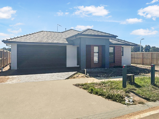 8 Silvertop St, Lucknow, VIC 3875