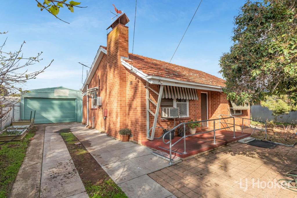 4 Brimsdown Rd, Davoren Park, SA 5113