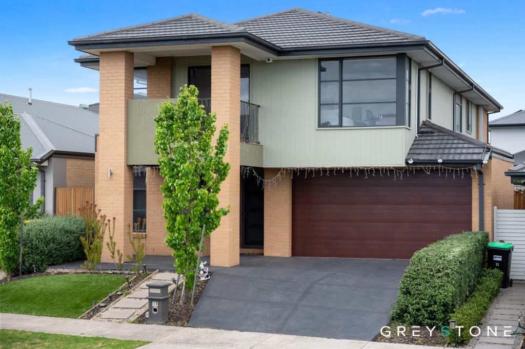 19 ARDEN CRES, BURNSIDE, VIC 3023