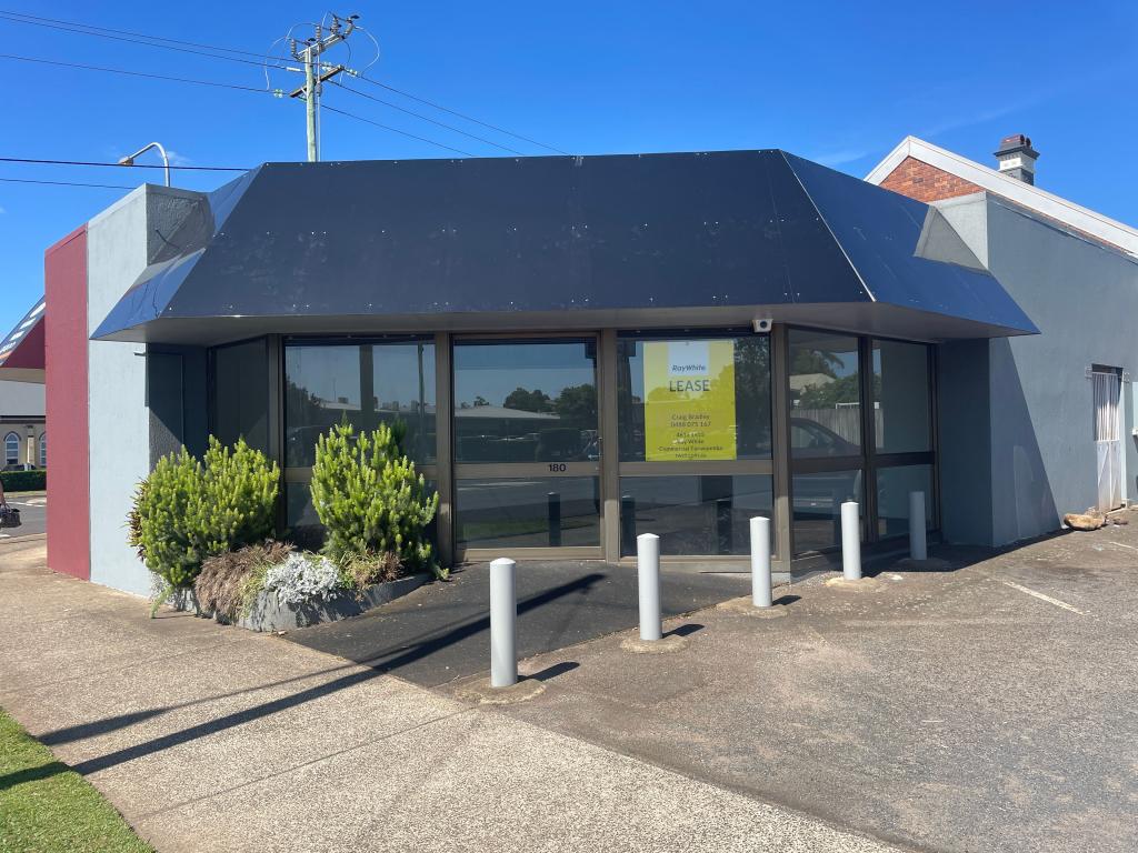 Tenancy 2/120a Herries St, East Toowoomba, QLD 4350