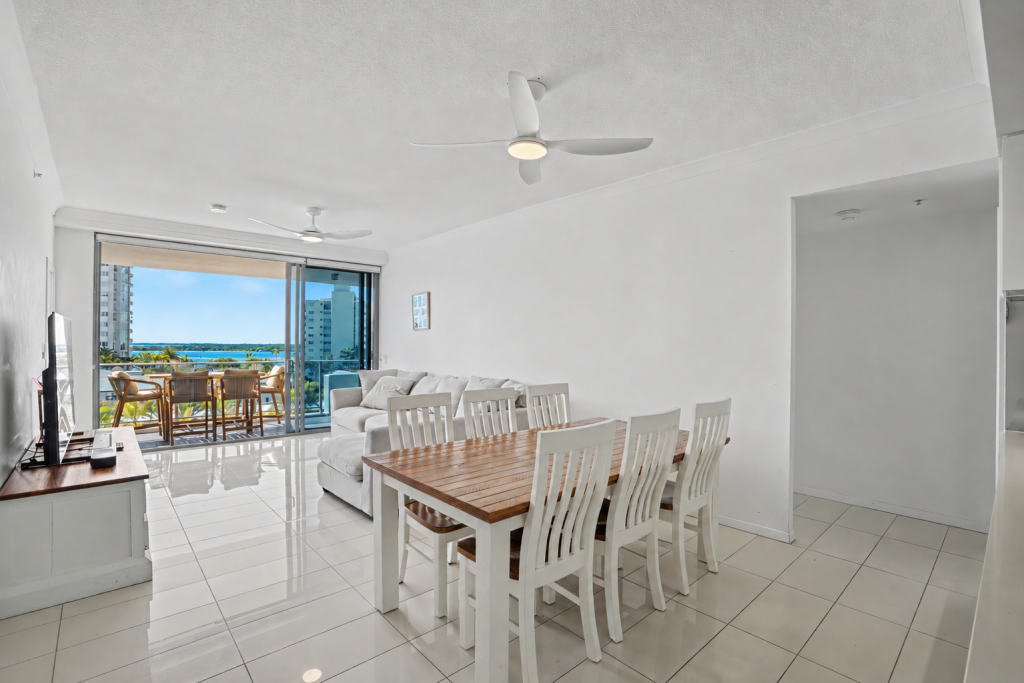 520/19 Imperial Pde, Labrador, QLD 4215