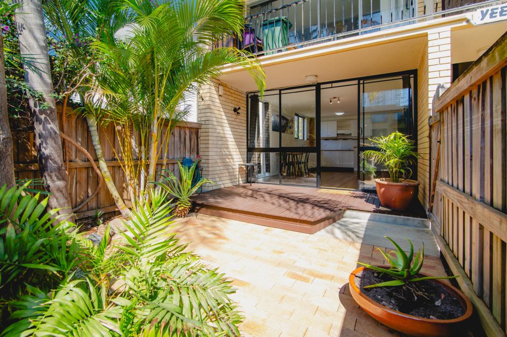 2/34 Monaco St, Surfers Paradise, QLD 4217