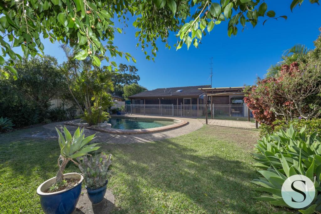 3 Cabbage Tree Palm Cres, Pelican, NSW 2281