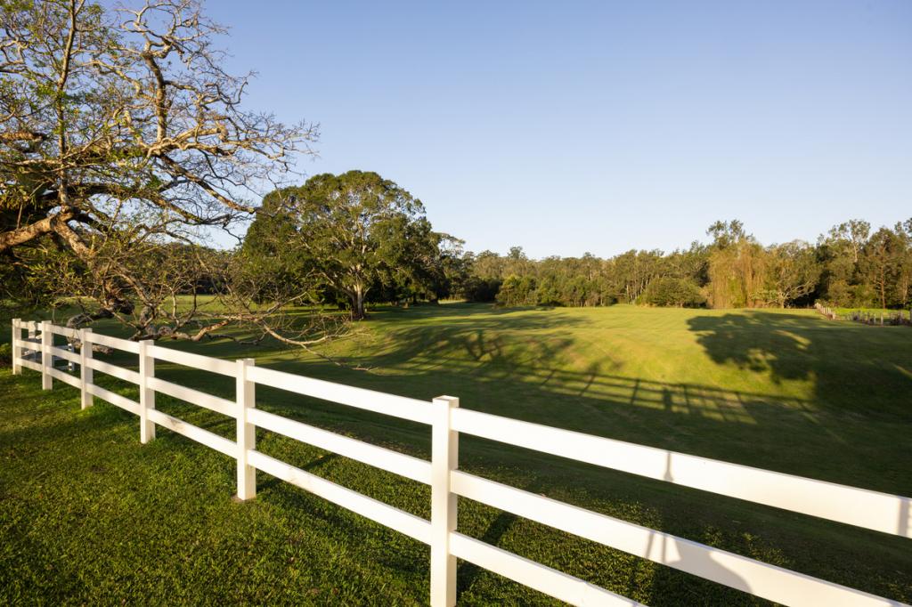 5 Maybree Cl, Tallebudgera, QLD 4228