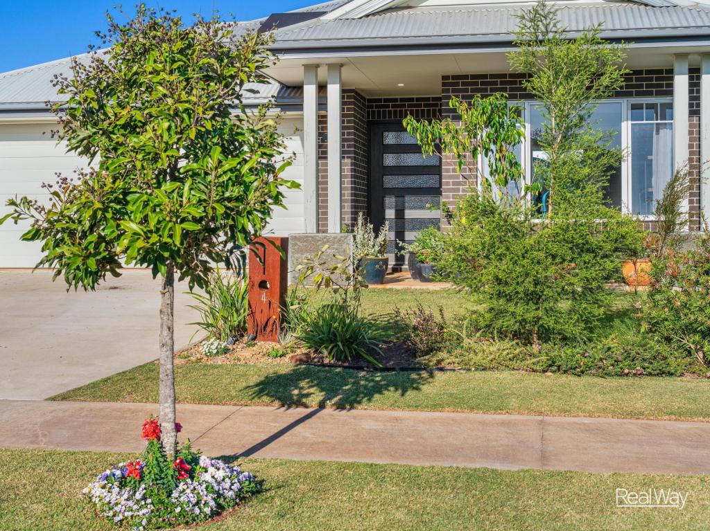 4 Mcburnie Ave, Highfields, QLD 4352