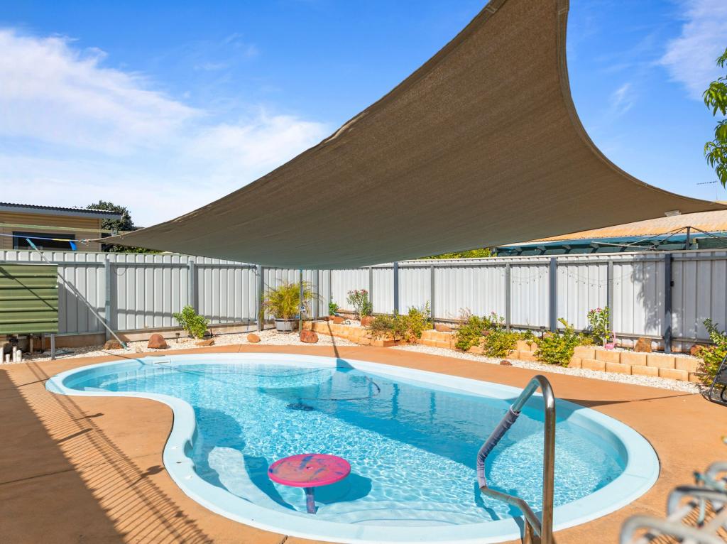 4 Goodwyn Cl, Millars Well, WA 6714