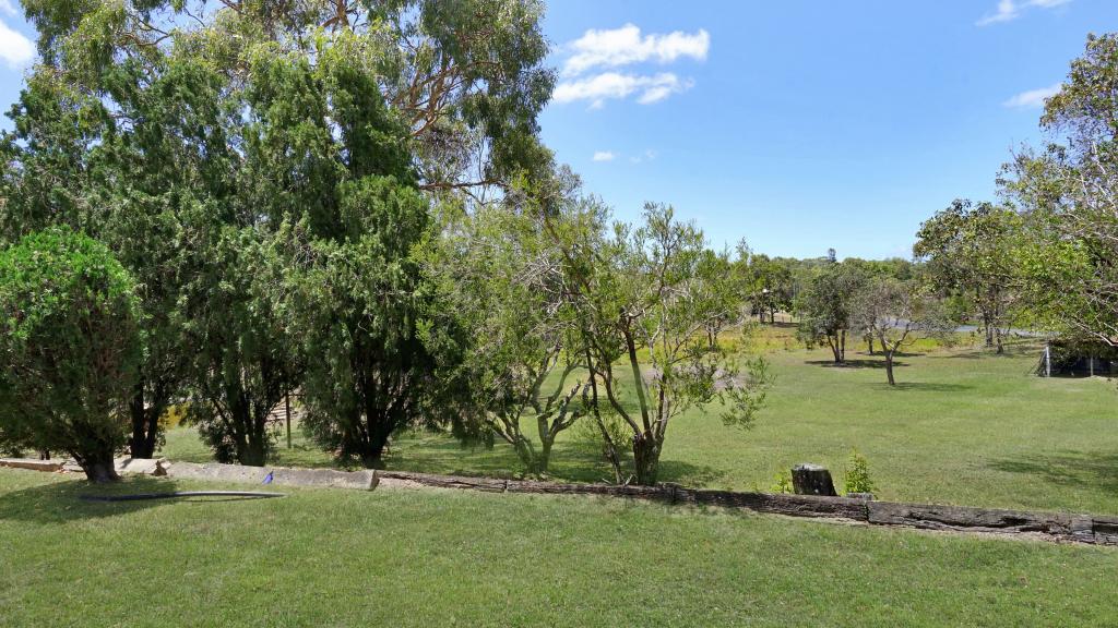 13 Carnegie Ct, Oakenden, QLD 4741