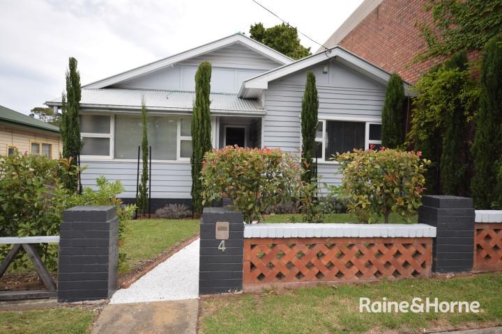 4 Bunberra St, Bomaderry, NSW 2541