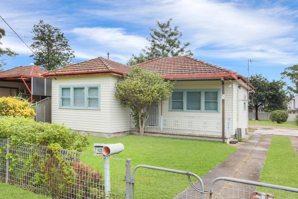 65 Gibson Ave, Werrington, NSW 2747