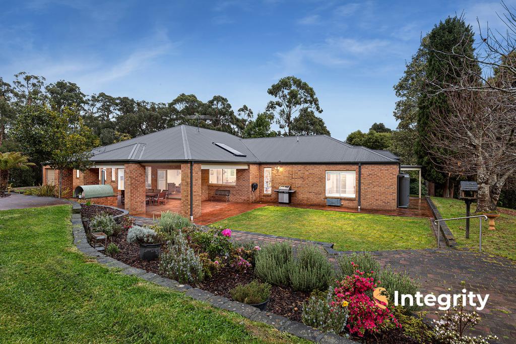 28 Nichols Rd, Kinglake West, VIC 3757