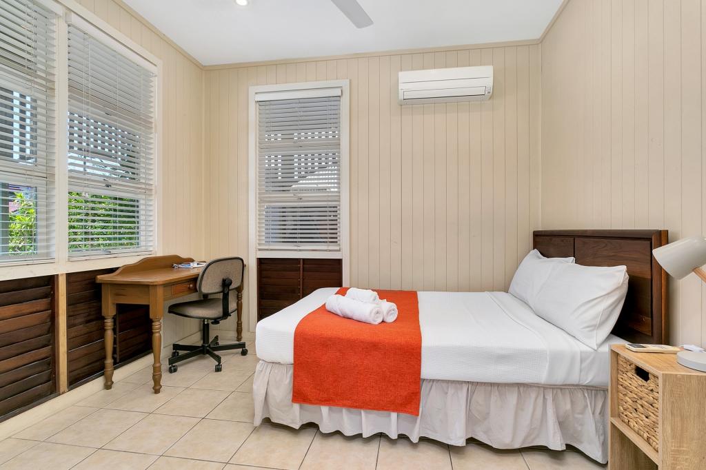 2/9 Grimshaw St, Parramatta Park, QLD 4870