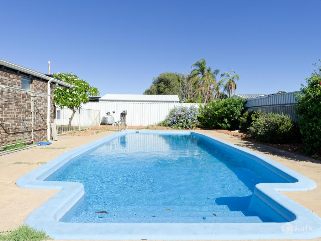 33 Ricketts Ct, Rockingham, WA 6168