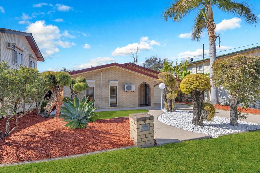 33 Logan St, North Booval, QLD 4304