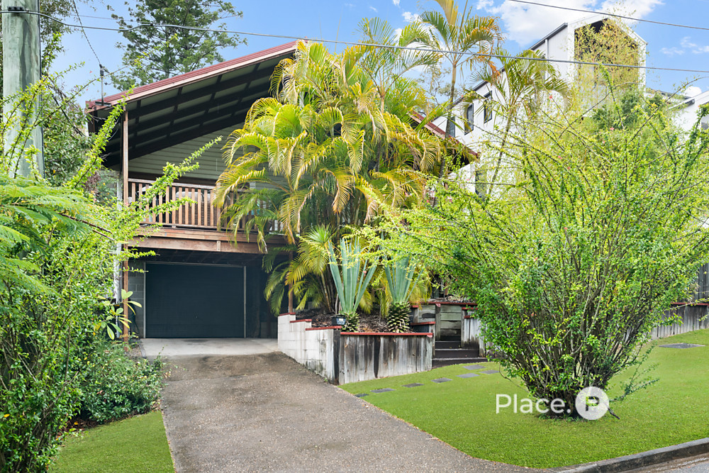 527 D'Arcy Rd, Camp Hill, QLD 4152