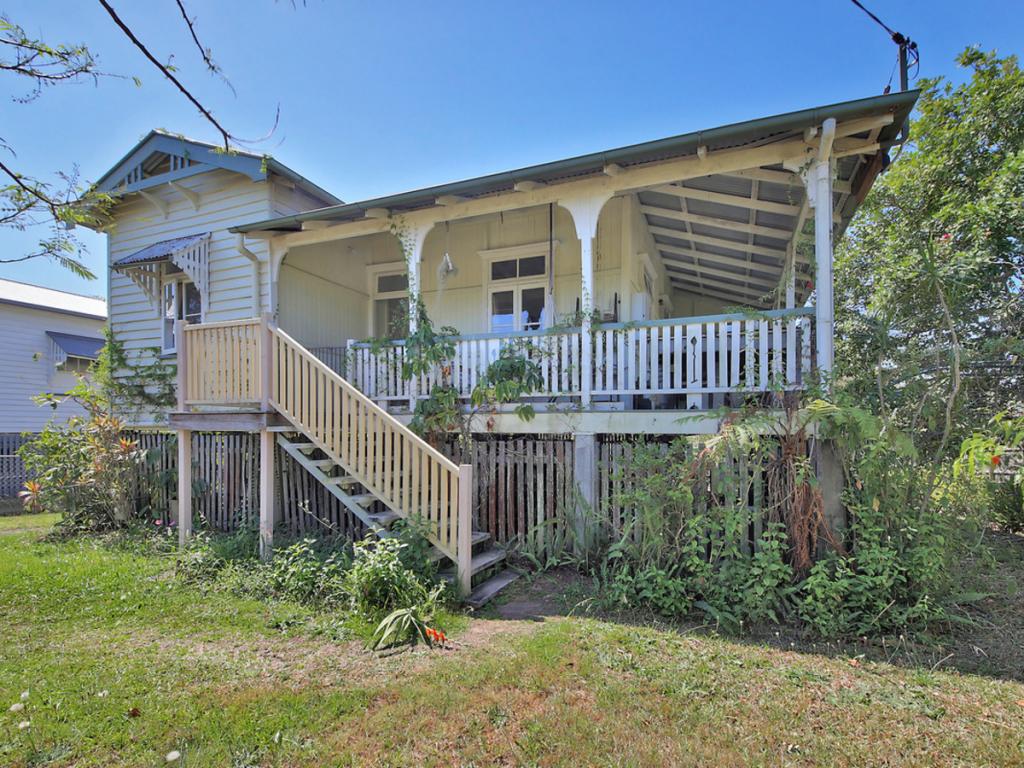 84 SUNBEAM ST, ANNERLEY, QLD 4103