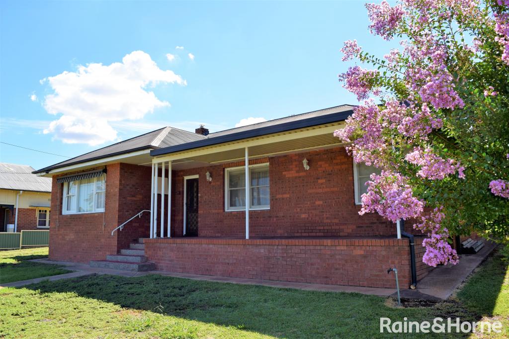 10 Warraderry St, Grenfell, NSW 2810