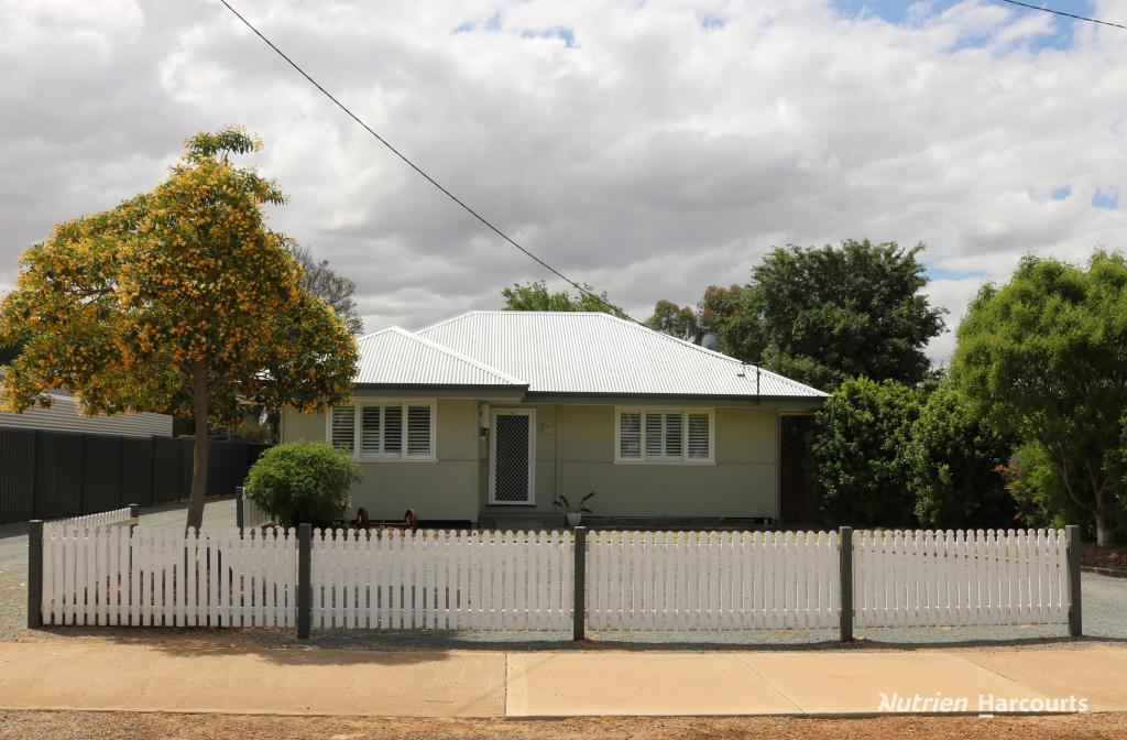 41 BENNETT ST, LAKE GRACE, WA 6353