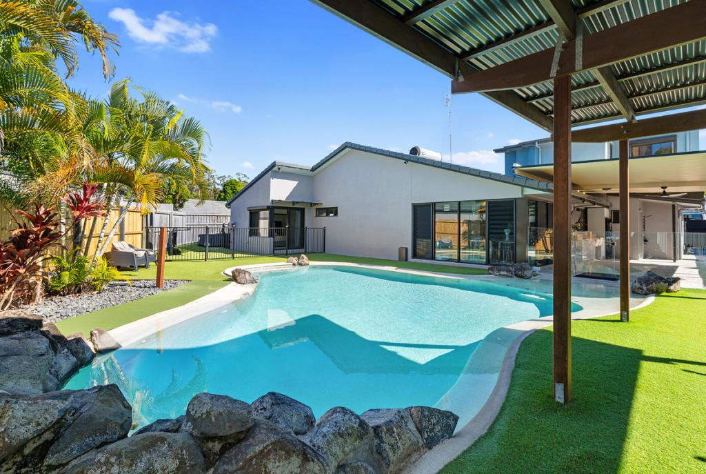 25 Candlewood Cl, Mooloolaba, QLD 4557