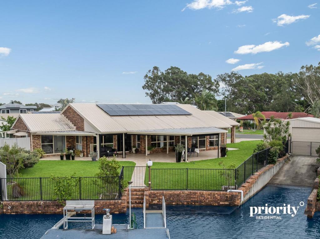17 Azalea Dr, Bongaree, QLD 4507