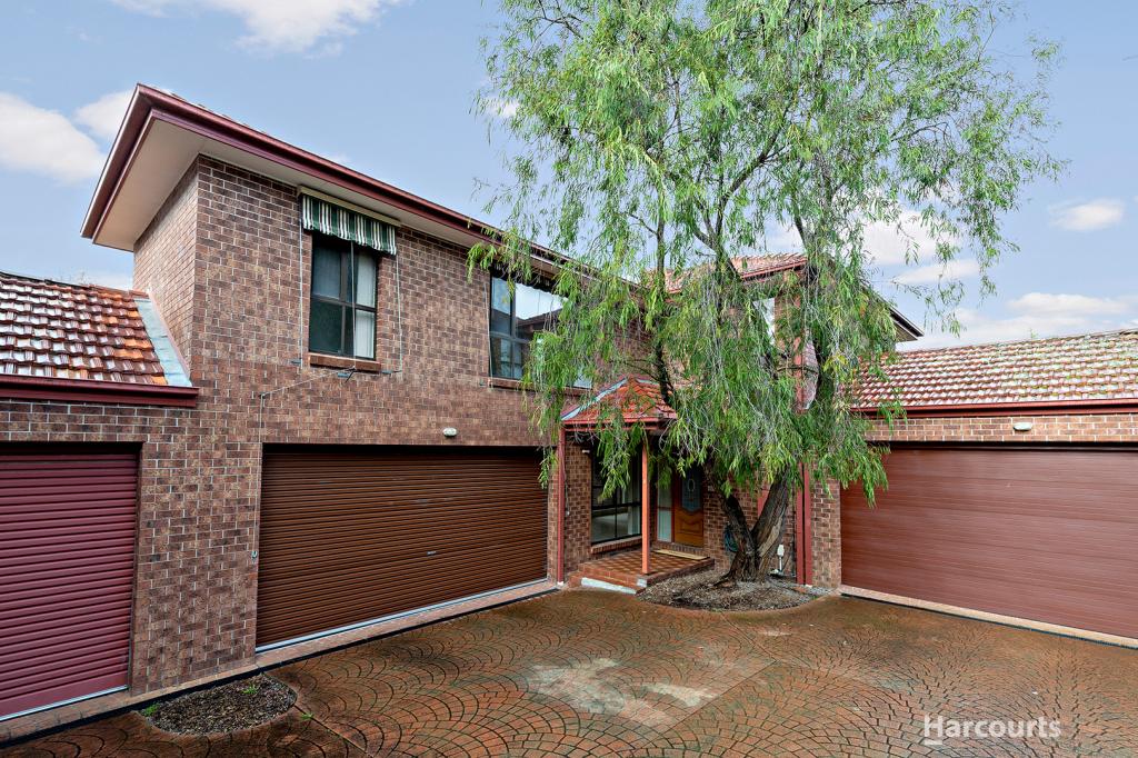 2/44 Grange Park Ave, Doncaster, VIC 3108