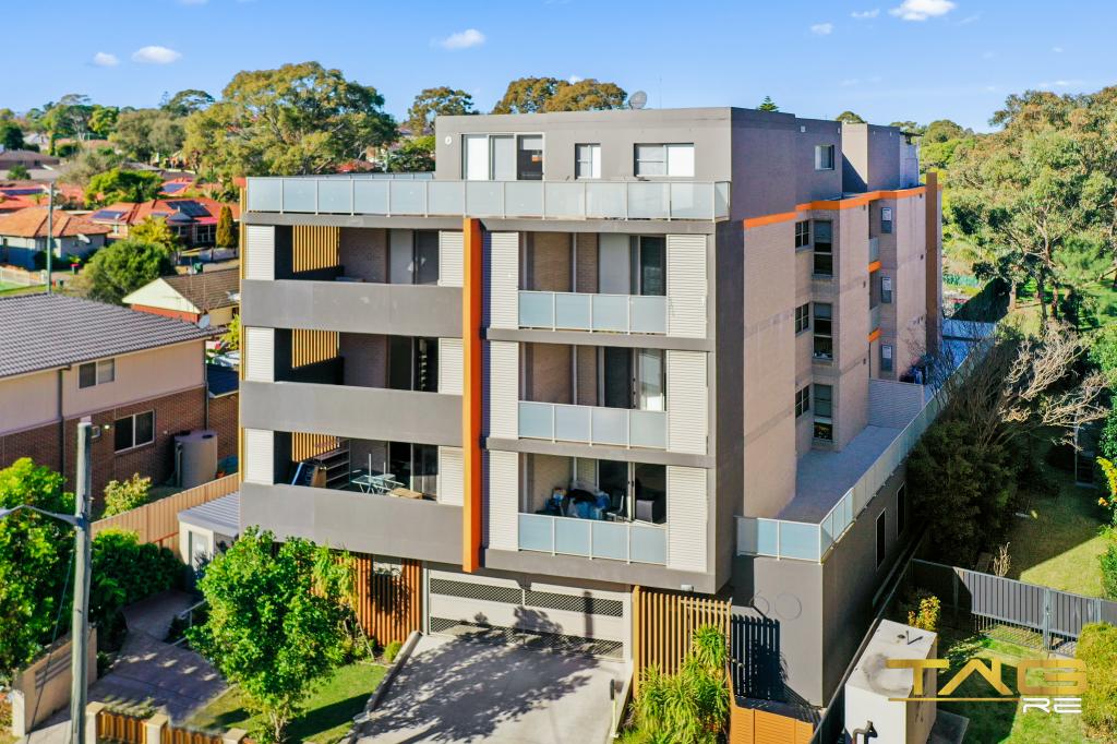 2/60 VERON ST, WENTWORTHVILLE, NSW 2145