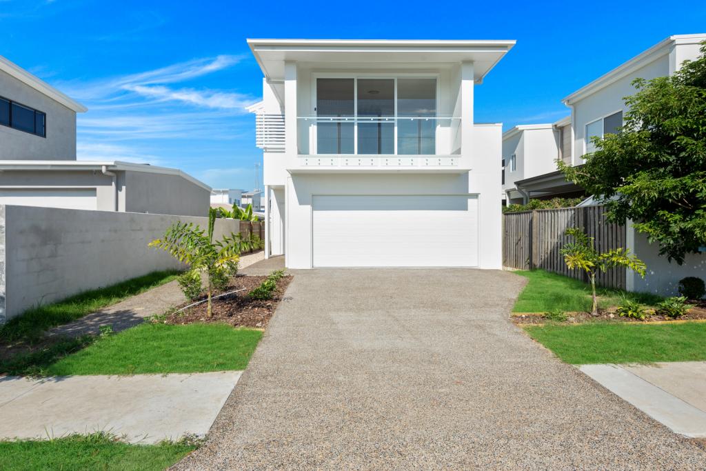 4 Park Cove Bvd, Hope Island, QLD 4212