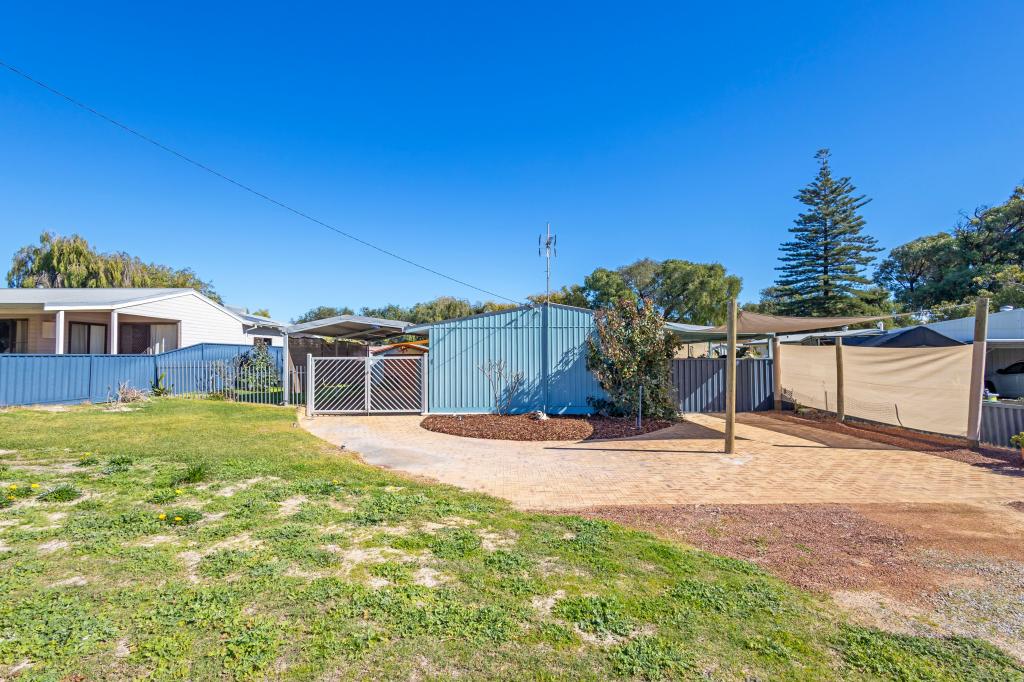 4 Whitfield Rd, Jurien Bay, WA 6516