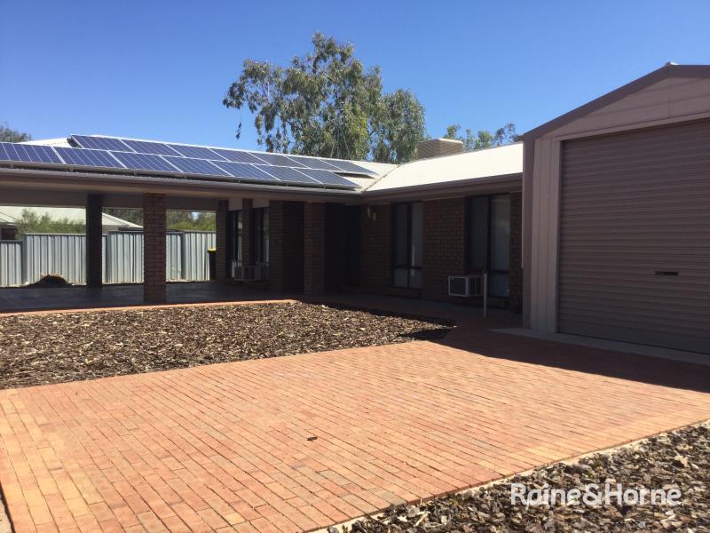 2A EMEROO CT, ROXBY DOWNS, SA 5725