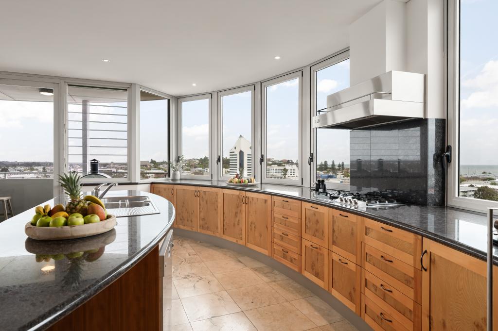 39/11 CASUARINA DR, BUNBURY, WA 6230
