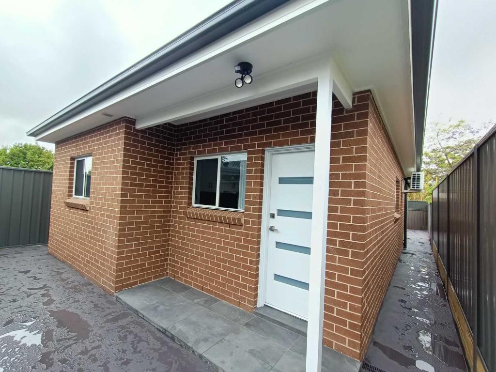 31A MULHERON AVE, BAULKHAM HILLS, NSW 2153