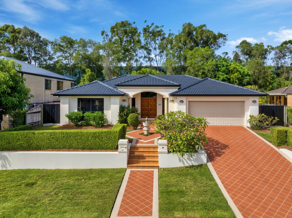 40 Dellwood Cct, Molendinar, QLD 4214