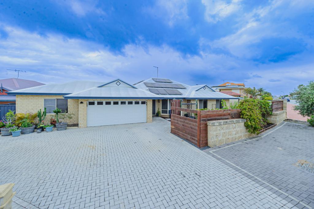 4 CARAVEL WAY, HALLS HEAD, WA 6210