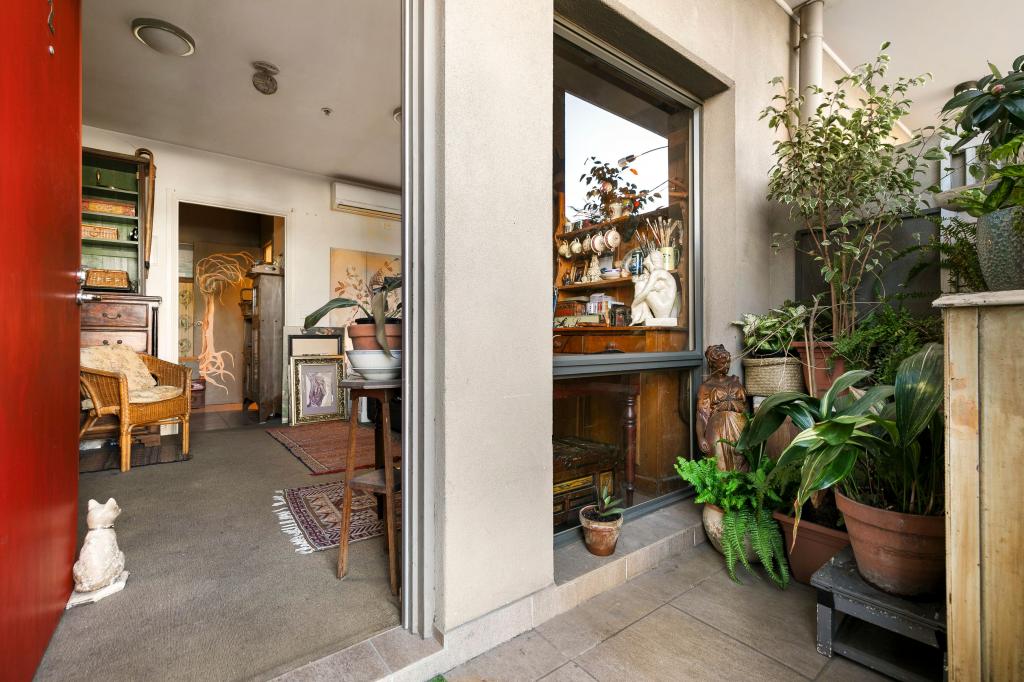 2A/1-5 GRANTHAM ST, BRUNSWICK WEST, VIC 3055