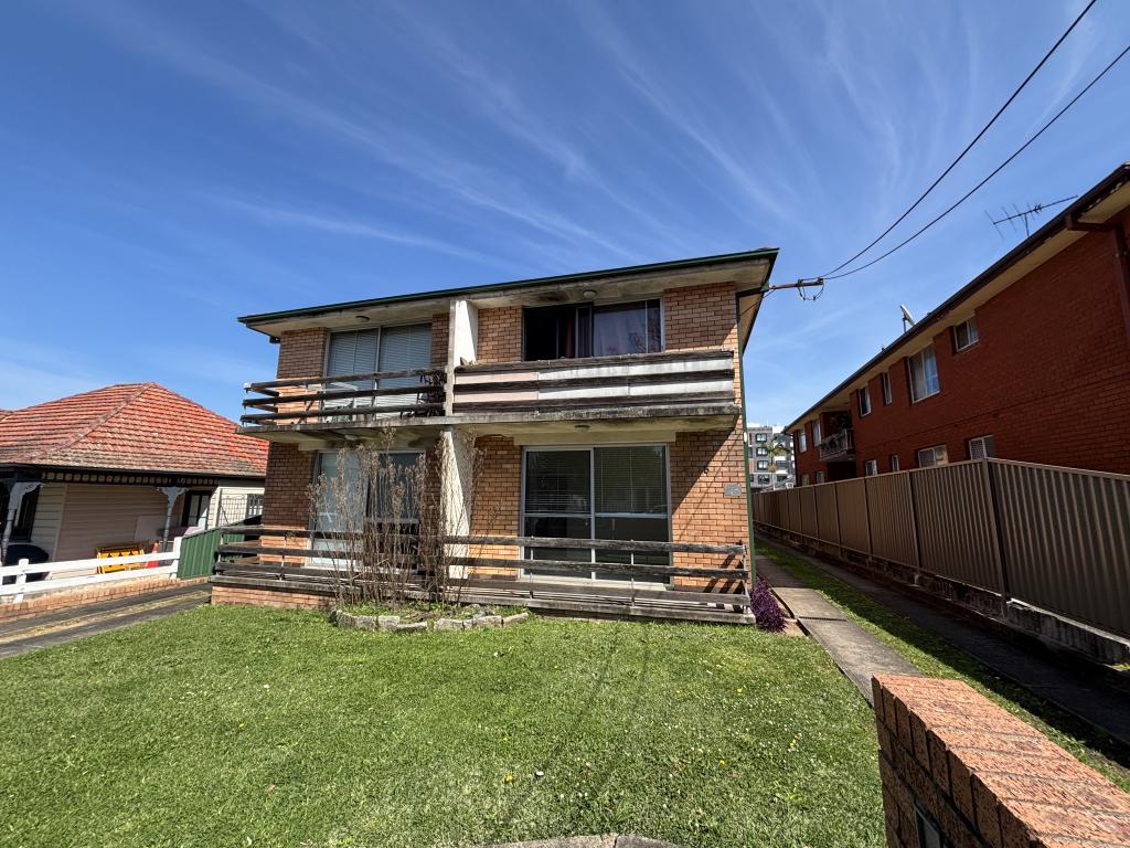 1/5 Dunmore St, Croydon Park, NSW 2133