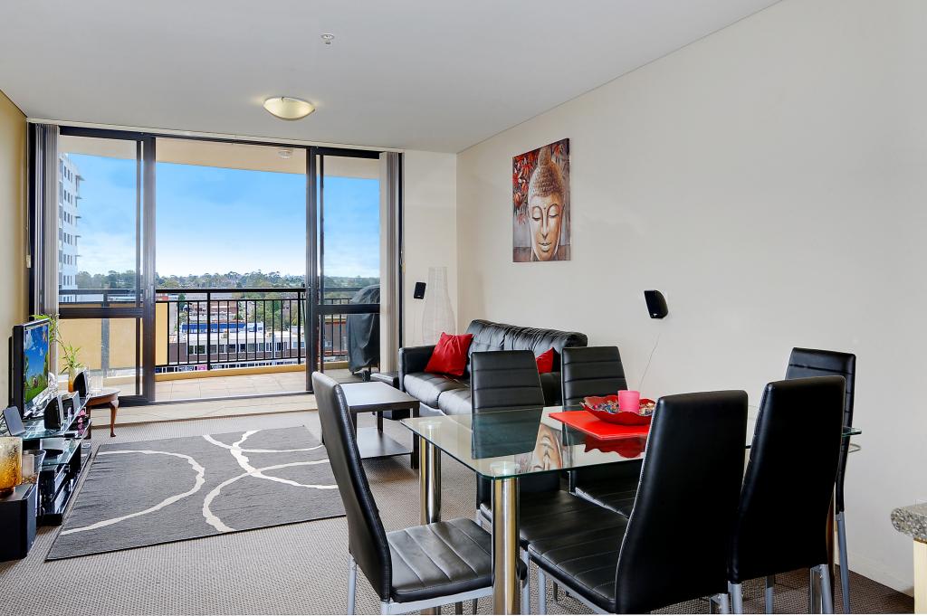 804/25-29 HUNTER ST, HORNSBY, NSW 2077