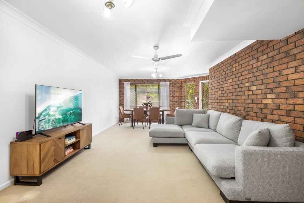 2/19 Muraban St, Mooloolaba, QLD 4557