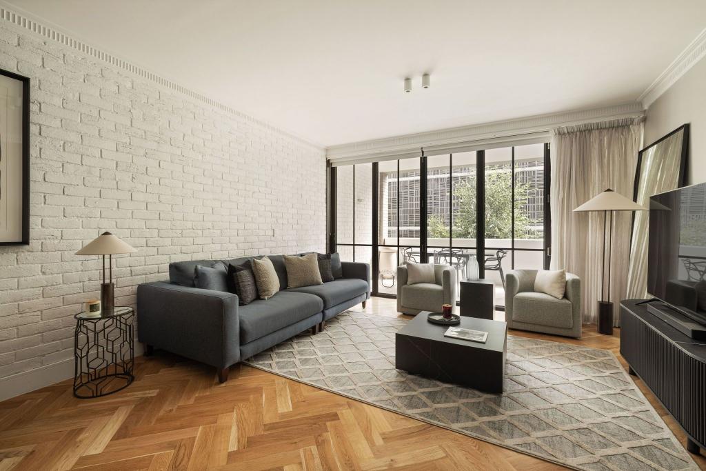 202/17 Danks St, Waterloo, NSW 2017