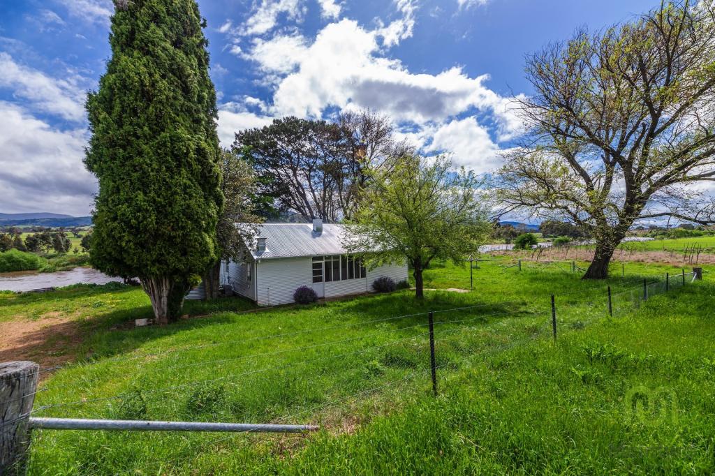 Tharwa Rd, Queanbeyan, NSW 2620