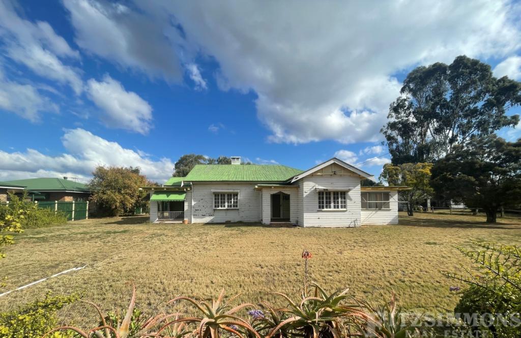 48 Edward St, Dalby, QLD 4405