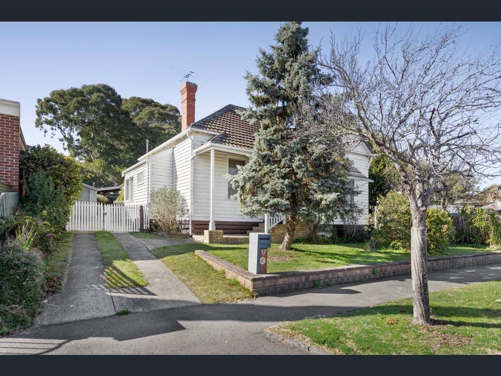 37 Wharton St, Surrey Hills, VIC 3127