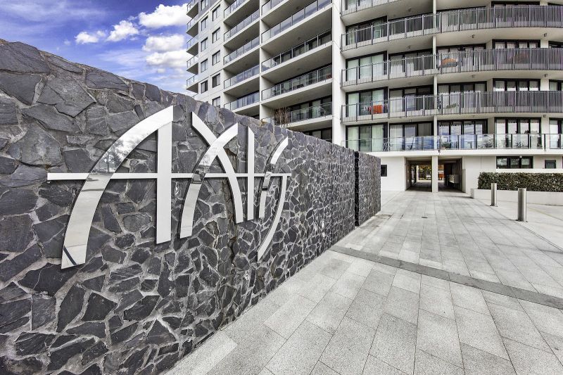 60/1 Mouat St, Lyneham, ACT 2602